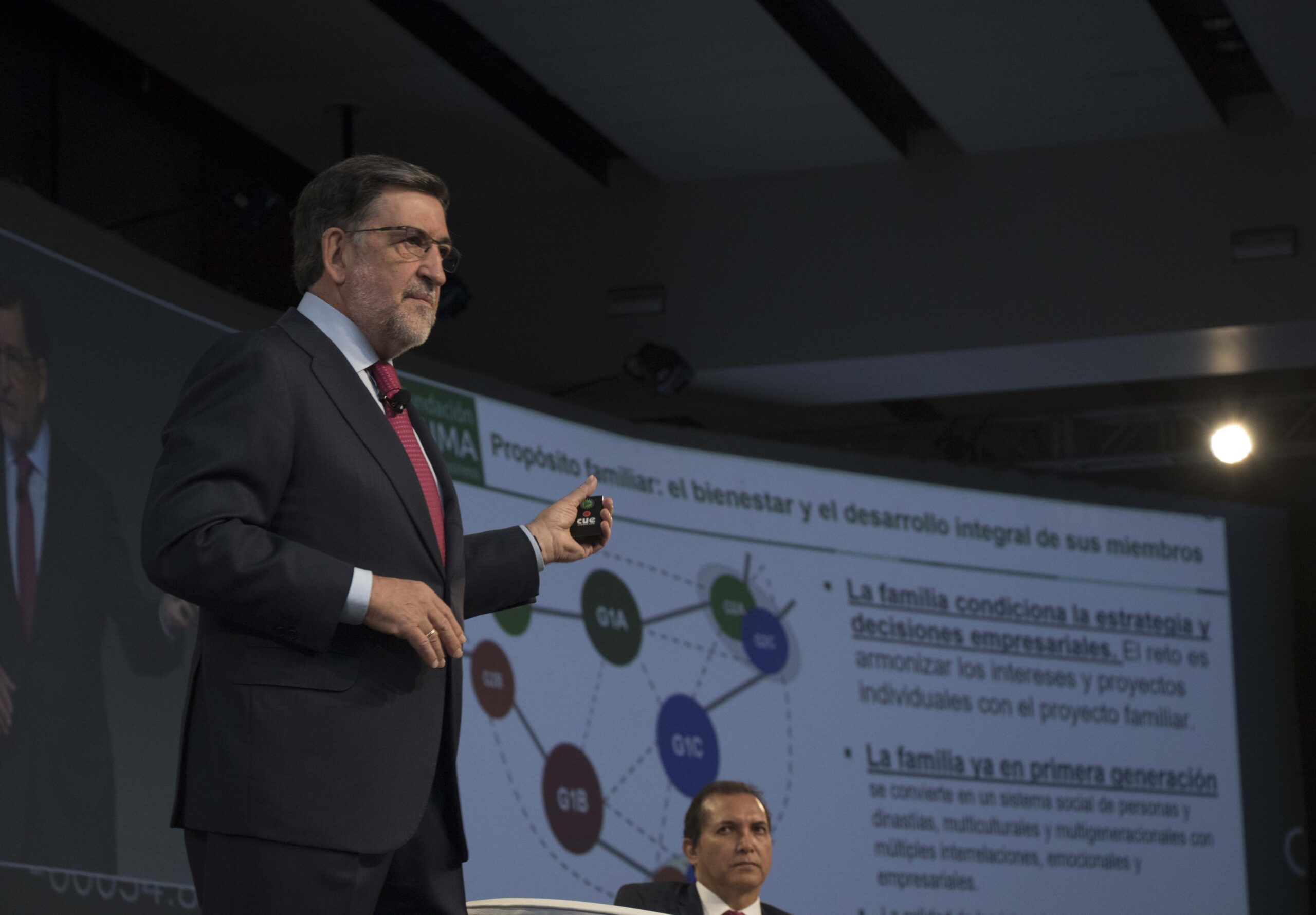 Proponemos modelos de continuidad familiar desde la cooperación multigeneracional