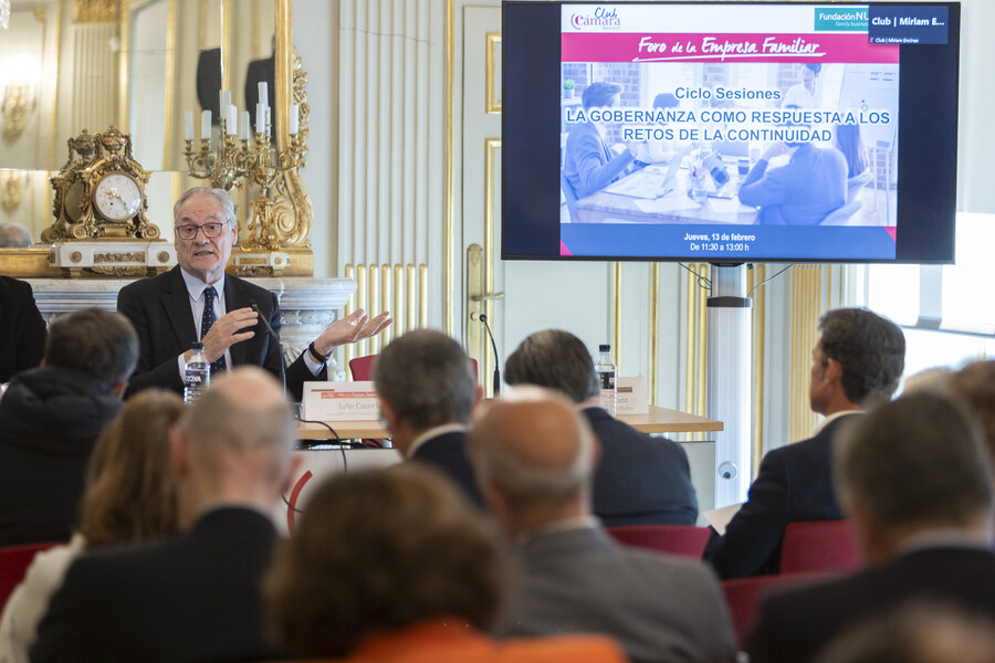 Julio Cazorla destaca la importancia de la gobernanza en las familias empresarias